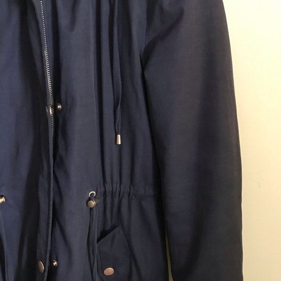 Jacket - Picture 3 of 4